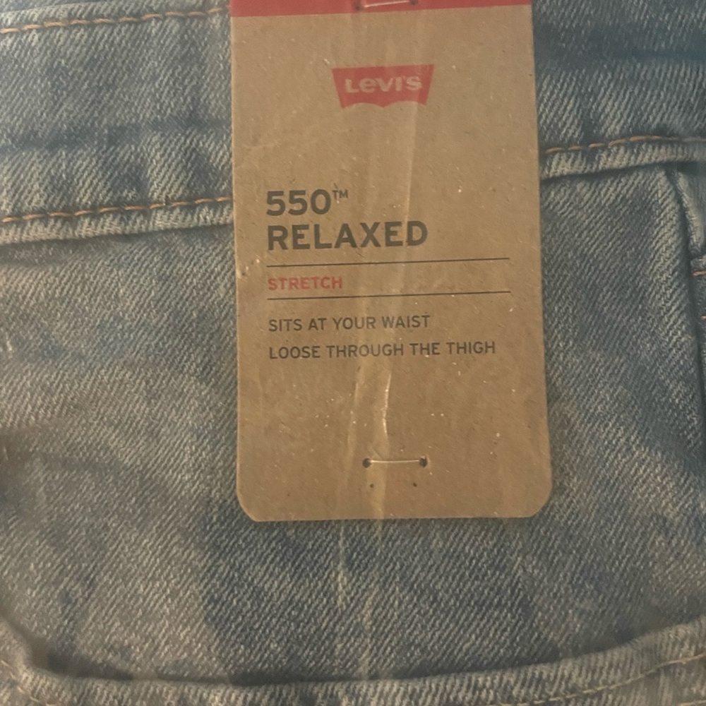 Men’s Levi 550 relaxed jeans